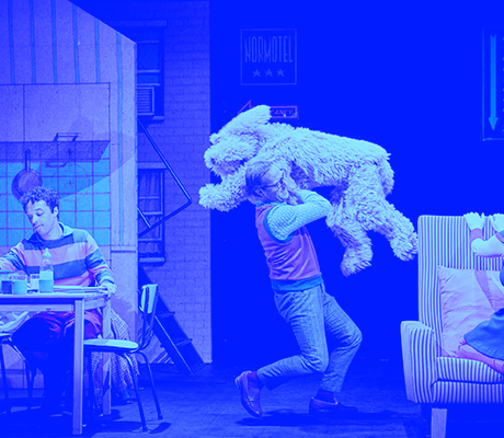 Visite tactile des décors et découverte sensorielle des marionnettes